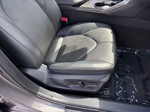 Used 2024 Toyota Camry XSE FWD image 35