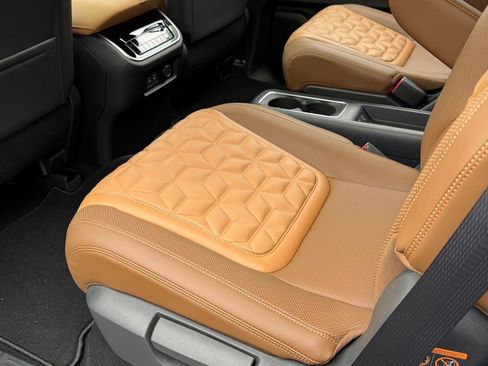 New 2026 Nissan Armada Platinum Reserve image 20