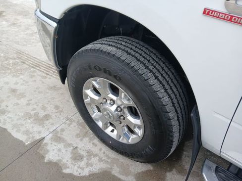 Used 2024 RAM 3500 Laramie w/ Towing Technology Group image 33