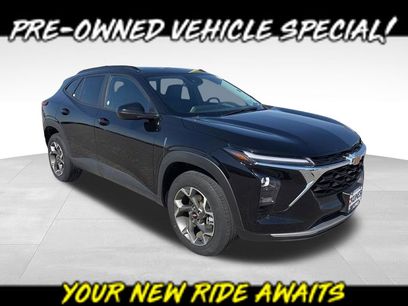Used 2025 Chevrolet Trax LT w/ LT Convenience Package