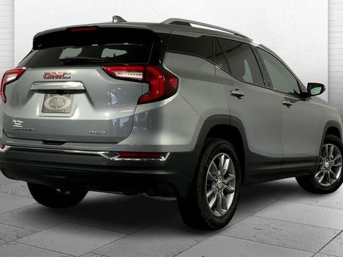 Used 2023 GMC Terrain SLT AWD/4WD image 14