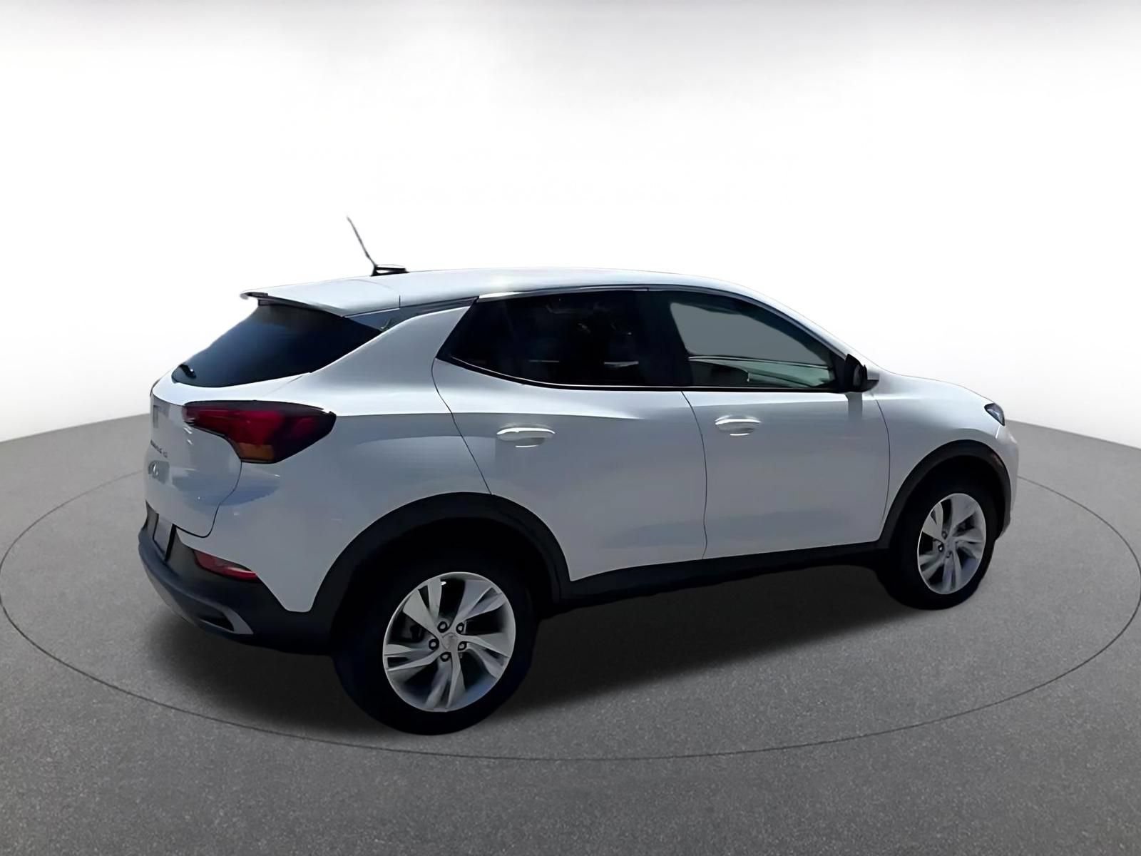 Used 2025 Buick Encore GX Preferred AWD/4WD image 14