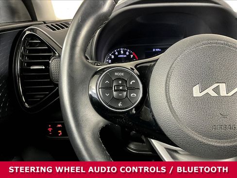 Certified 2022 Kia Soul GT-Line FWD image 10