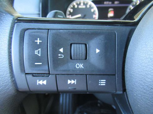 Used 2022 Nissan Pathfinder S w/ Cargo Package image 23