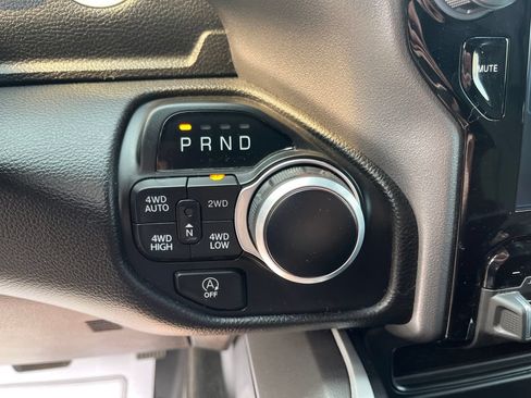 Used 2023 RAM 1500 Big Horn AWD/4WD image 26