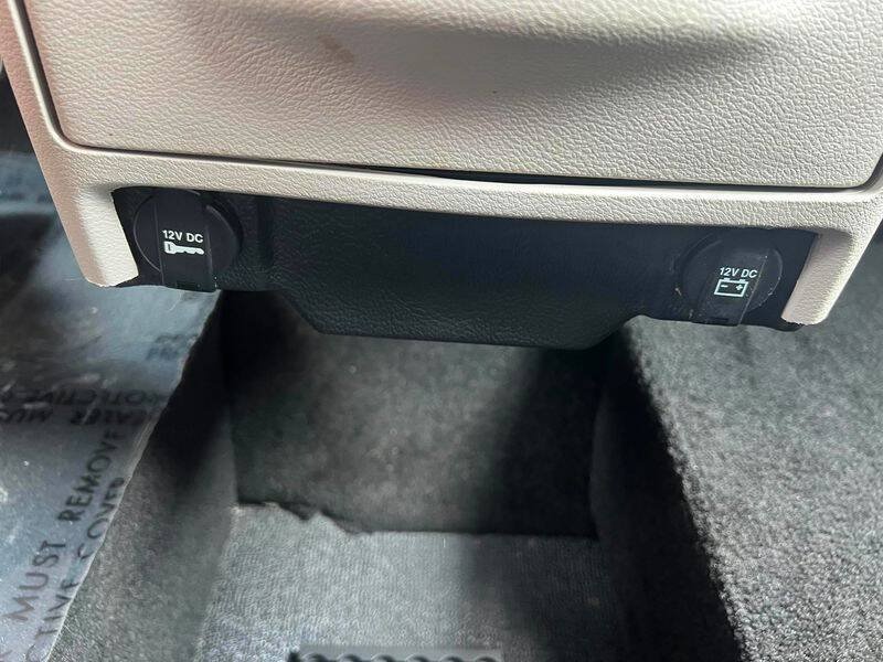Used 2017 Dodge Grand Caravan SE w/ Power Window Group FWD image 28