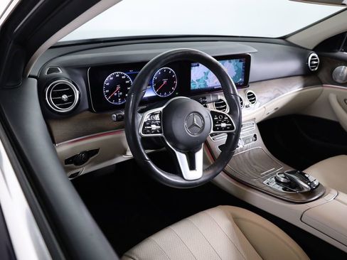 Used 2020 Mercedes-Benz E 350 4MATIC Sedan image 23