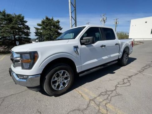 Used 2023 Ford F150 XLT AWD/4WD image 4