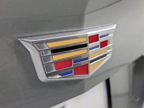 Certified 2024 Cadillac XT4 Premium Luxury AWD/4WD image 8