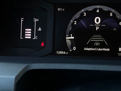 Used 2025 Toyota 4Runner SR5 RWD image 37