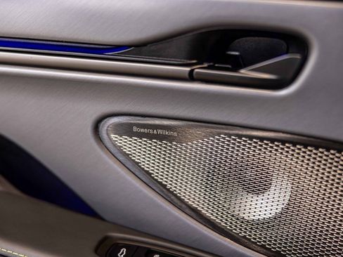 New 2026 Aston Martin Vanquish RWD image 29