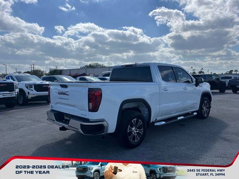 New 2026 GMC Sierra 1500 SLE image 7