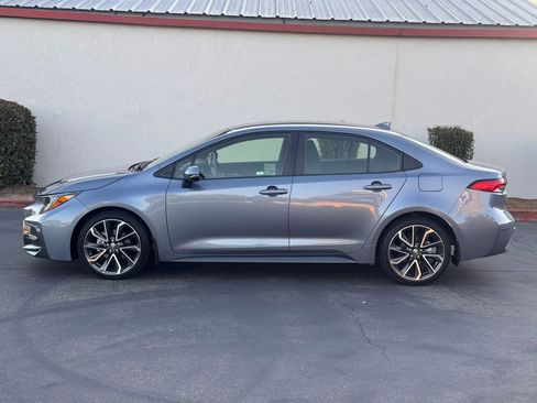 Used 2022 Toyota Corolla SE w/ Carpet Mat Package (TMS) FWD image 3