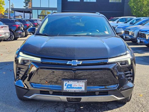 New 2025 Chevrolet Blazer EV LT w/ Midnight/Sport Edition image 2