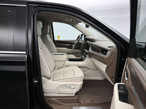 Used 2022 GMC Yukon XL Denali w/ Max Trailering Package image 59