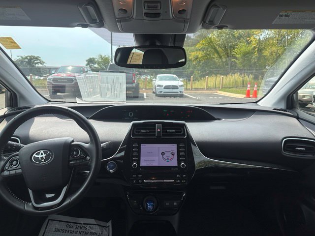 Used 2022 Toyota Prius XLE AWD/4WD image 26
