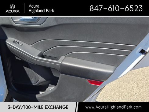 Used 2023 Ford Escape ST-Line FWD image 9