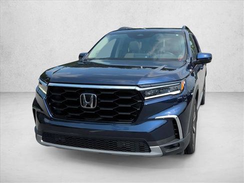 Used 2024 Honda Pilot Touring image 29