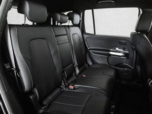 New 2026 Mercedes-Benz GLB 250 4MATIC image 22