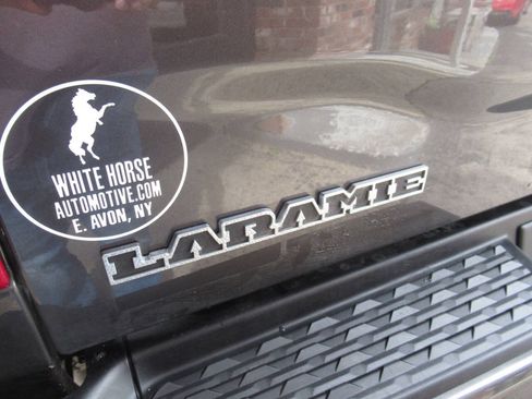Used 2025 RAM 2500 Laramie AWD/4WD image 14