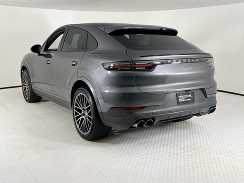 Certified 2023 Porsche Cayenne Coupe AWD/4WD image 3