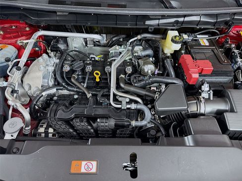 New 2025 Mitsubishi Outlander SE image 31