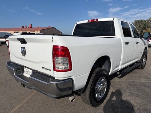 Used 2022 RAM 2500 Tradesman w/ Chrome Appearance Group AWD/4WD image 10