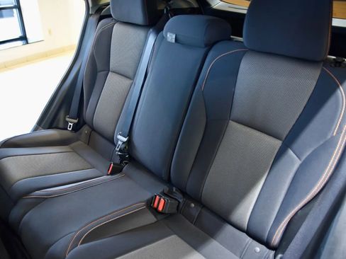 Used 2021 Subaru Crosstrek 2.0i Premium w/ Moonroof Package image 20