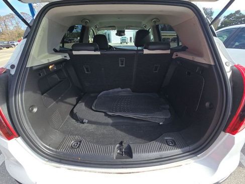 Used 2019 Buick Encore Preferred image 4