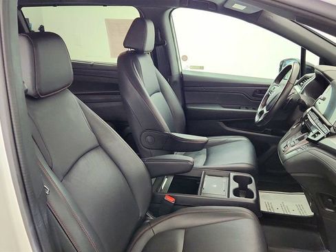 Used 2025 Honda Odyssey Sport-L image 24