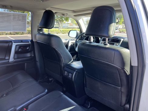 Used 2012 Toyota 4Runner Limited image 35