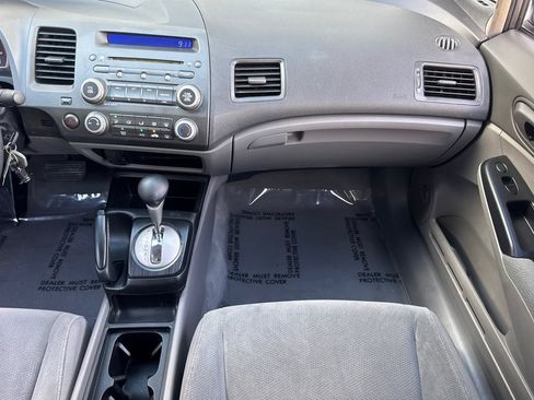 Used 2011 Honda Civic DX-VP image 29