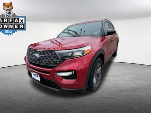 Certified 2023 Ford Explorer XLT w/ Equipment Group 202A AWD/4WD image 5