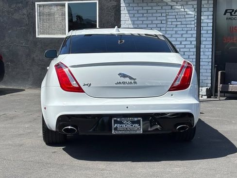 Used 2018 Jaguar XJ R-Sport image 14