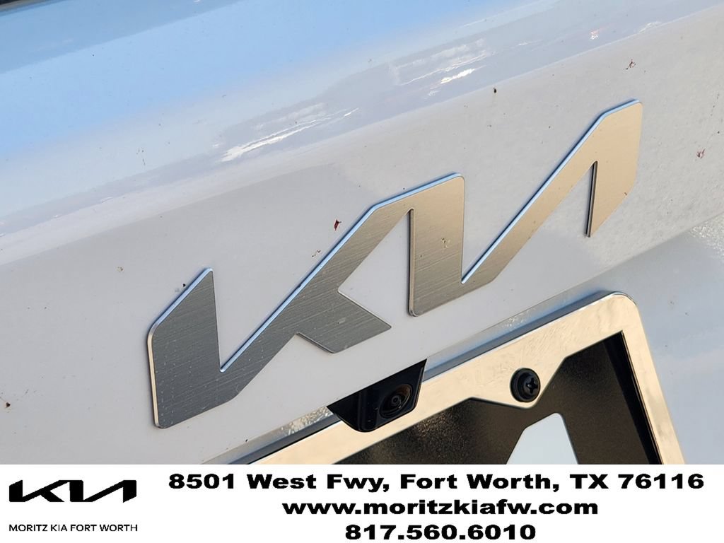 New 2026 Kia Sorento LX FWD image 8