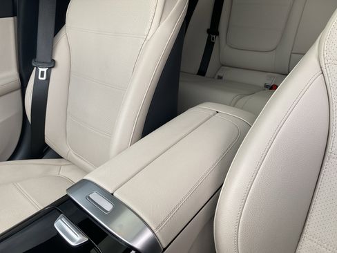 Used 2024 Mercedes-Benz C 300 C 300 image 82