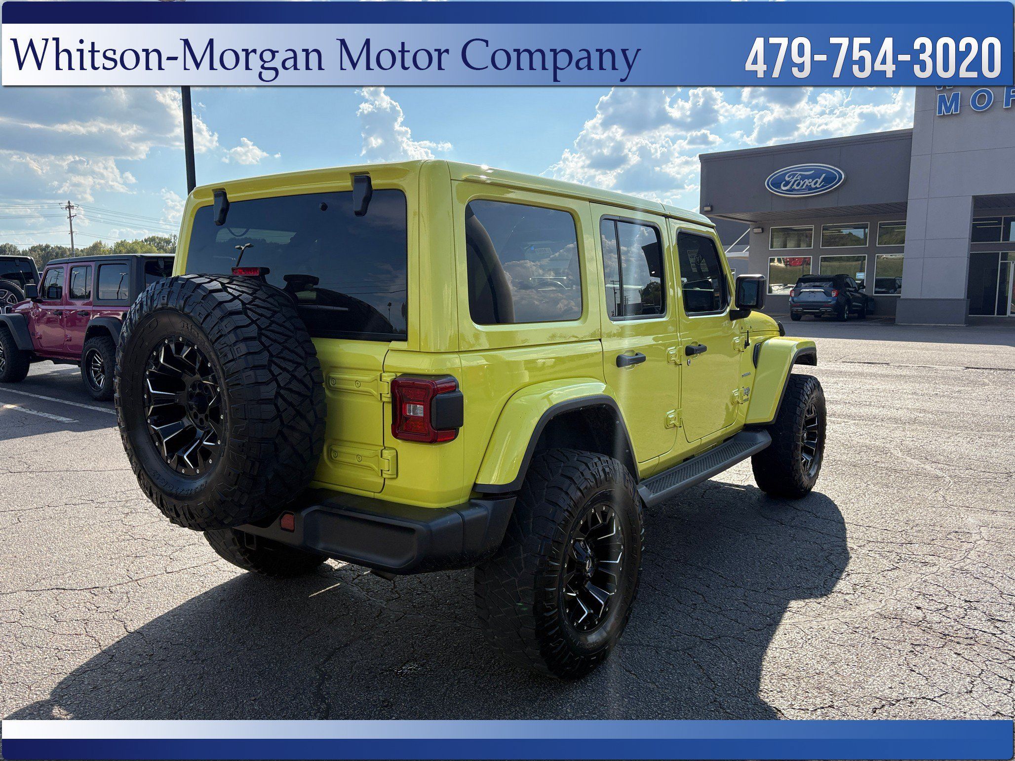Used 2022 Jeep Wrangler Unlimited Sahara w/ LED Lighting Group AWD/4WD image 5