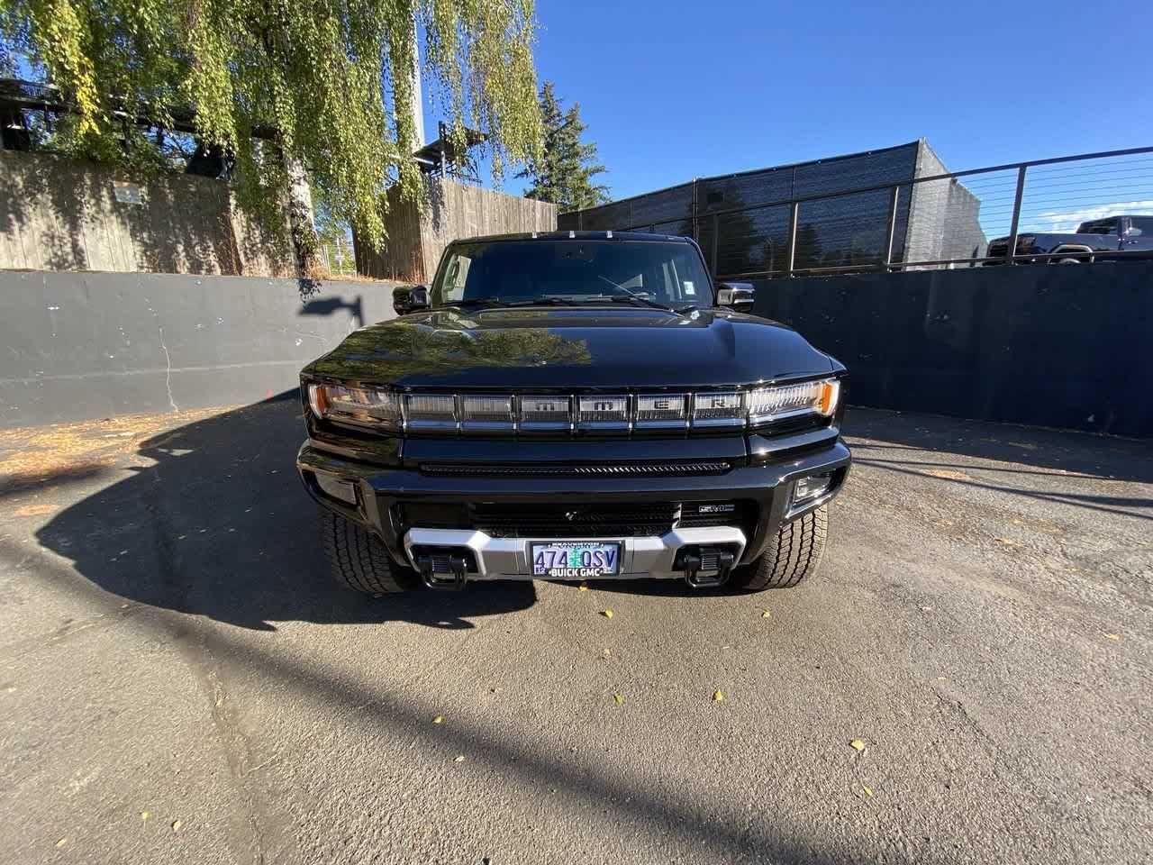 Used 2025 GMC Hummer EV 3X w/ LPO, Illumination Package AWD/4WD image 9