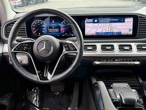 Used 2024 Mercedes-Benz GLE 450 4MATIC image 35