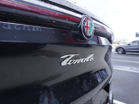Used 2024 Alfa Romeo Tonale Ti image 4