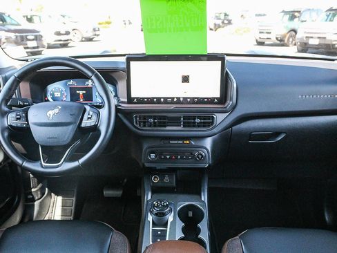 Certified 2025 Ford Bronco Sport Outer Banks w/ Outer Banks Tech Package+ image 13