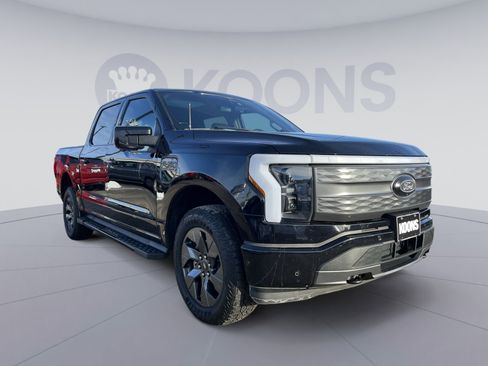 Used 2023 Ford F150 Lightning Lariat w/ Equipment Group 511A High image 10