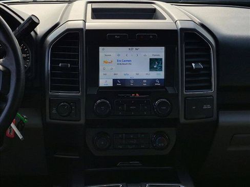 Used 2019 Ford F150 XLT w/ Equipment Group 302A Luxury AWD/4WD image 13