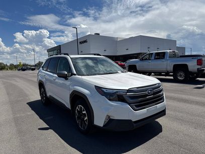 Used 2025 Subaru Forester Premium w/ Convenience Package #2