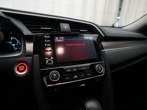 Certified 2019 Honda Civic EX image 6