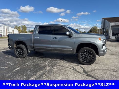 Used 2024 Chevrolet Silverado 1500 High Country w/ Technology Package image 12