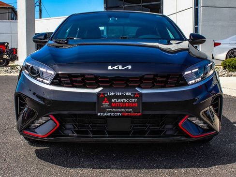 Used 2023 Kia Forte GT-Line w/ GT-Line Technology Package image 2