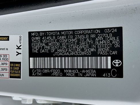 Used 2024 Toyota Prius LE FWD image 12