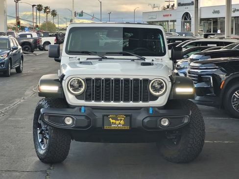 Certified 2025 Jeep Wrangler Unlimited Rubicon 4xe AWD/4WD image 2