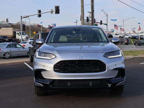 Used 2026 Honda HR-V EX-L image 2